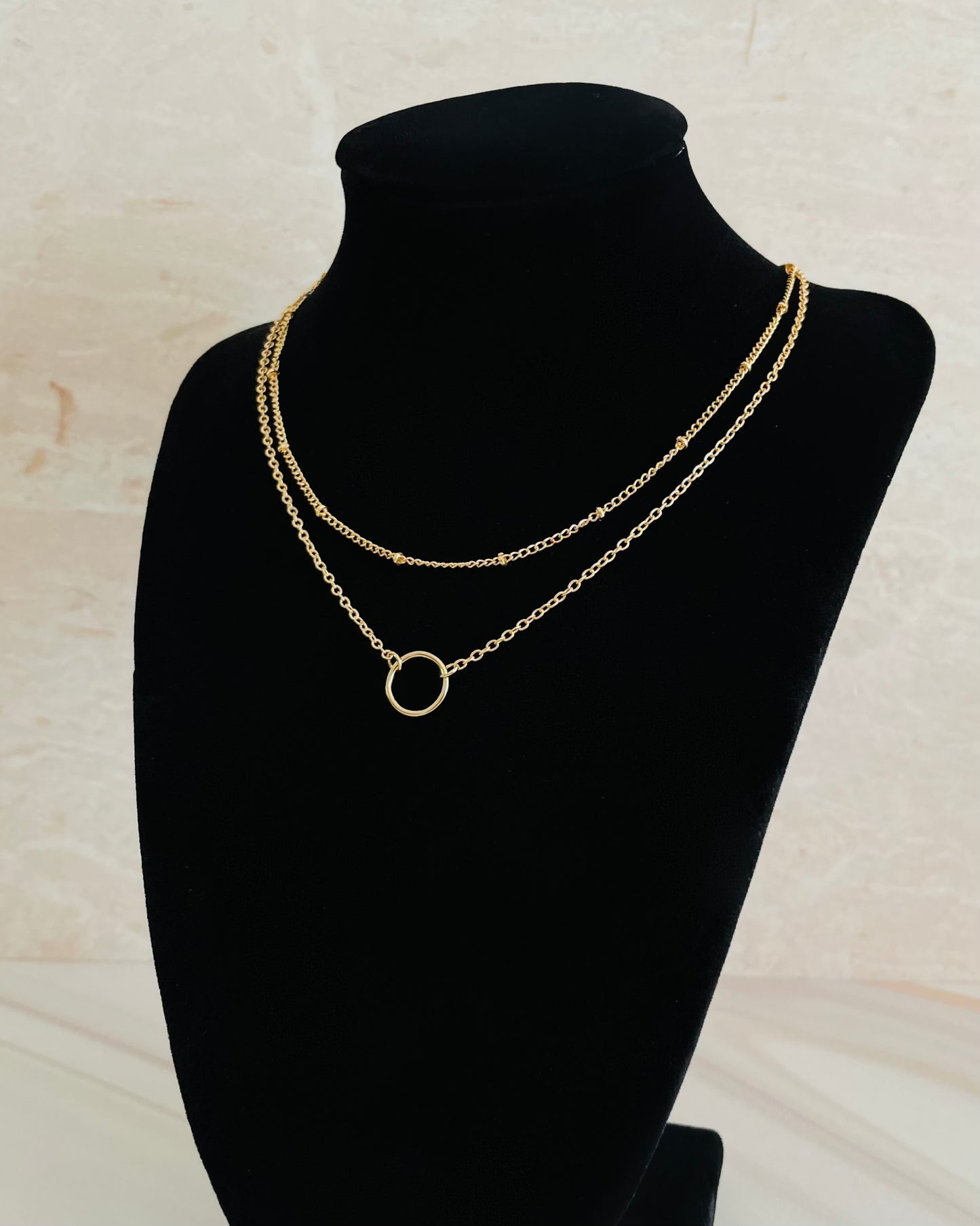 Collar Victoria - Dorado
